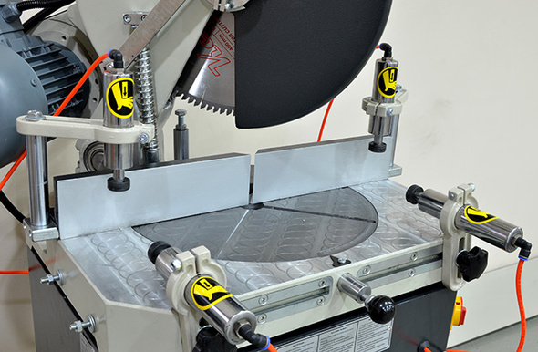 baertec-machine-co-ltd-pvc-and-aluminium-profile-processing-machines-single-head-cutting-machine